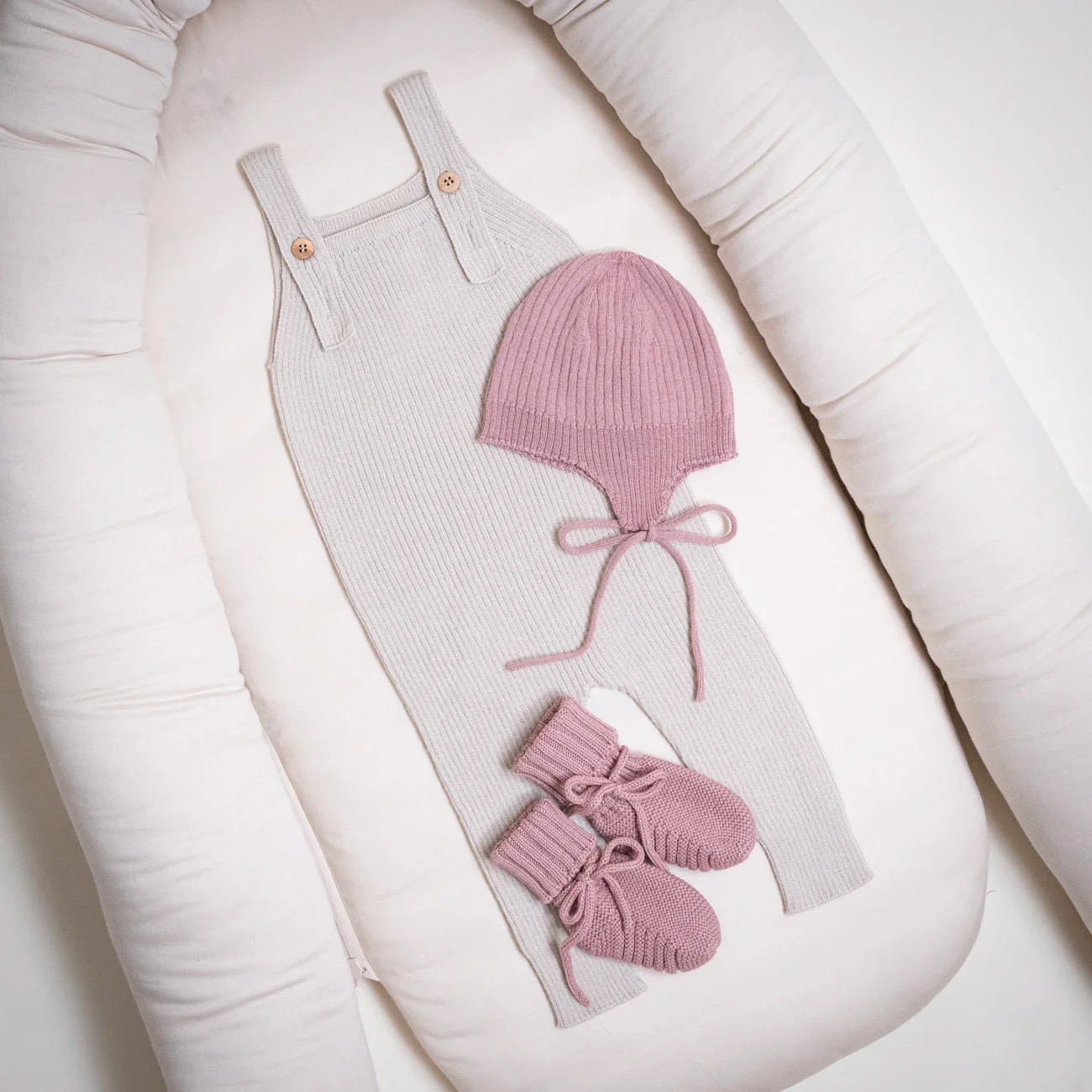 THE WOOLLY BABY HAT - rose - Image 8