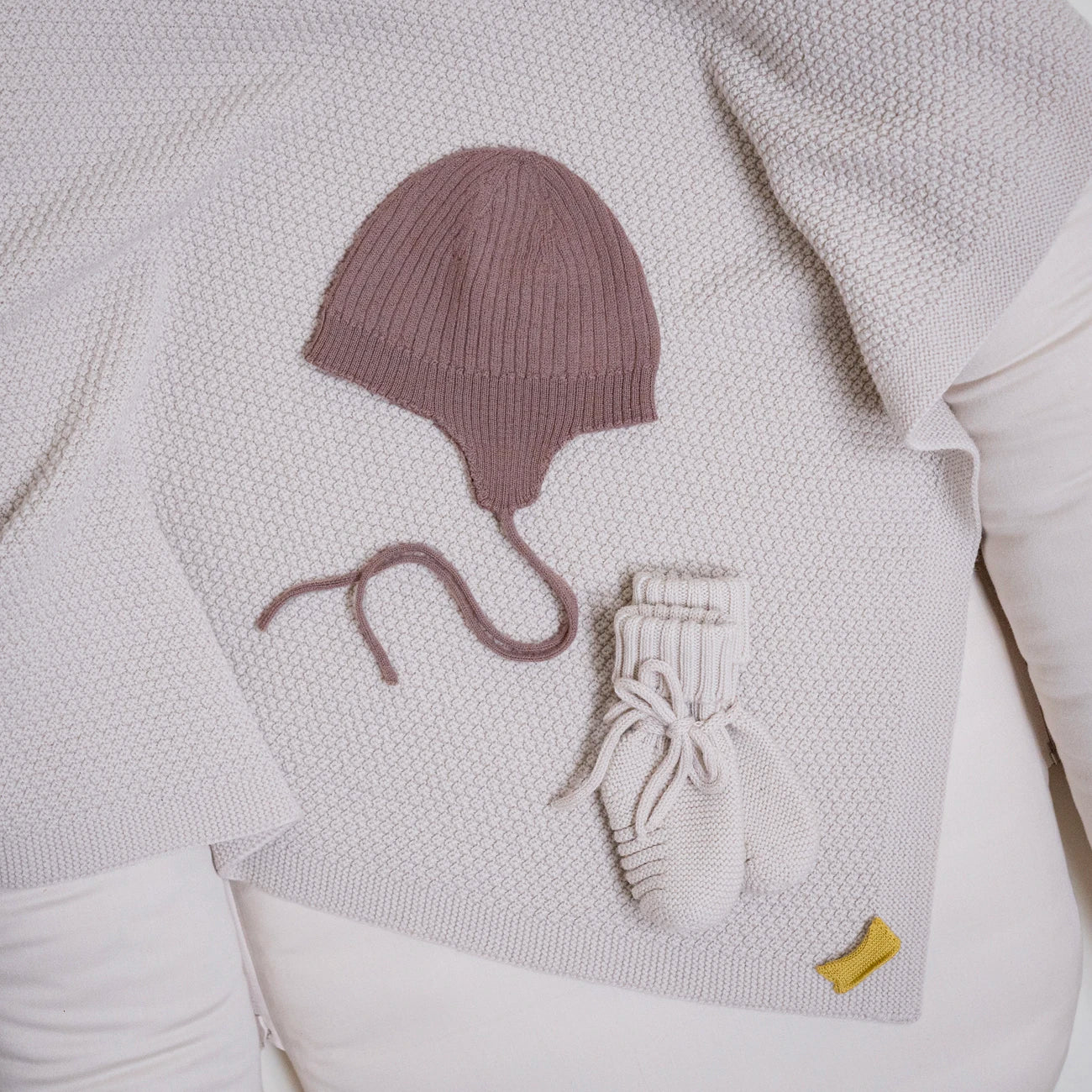 THE WOOLLY BABY BOOTIE - sand - Image 10