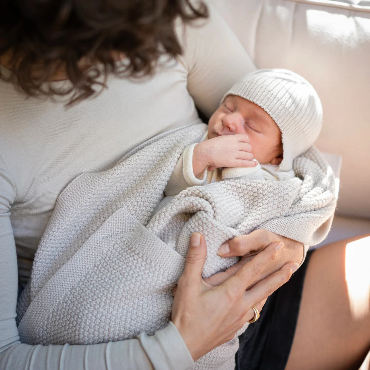 THE WOOLLY BABY HAT - mauve - Image 8