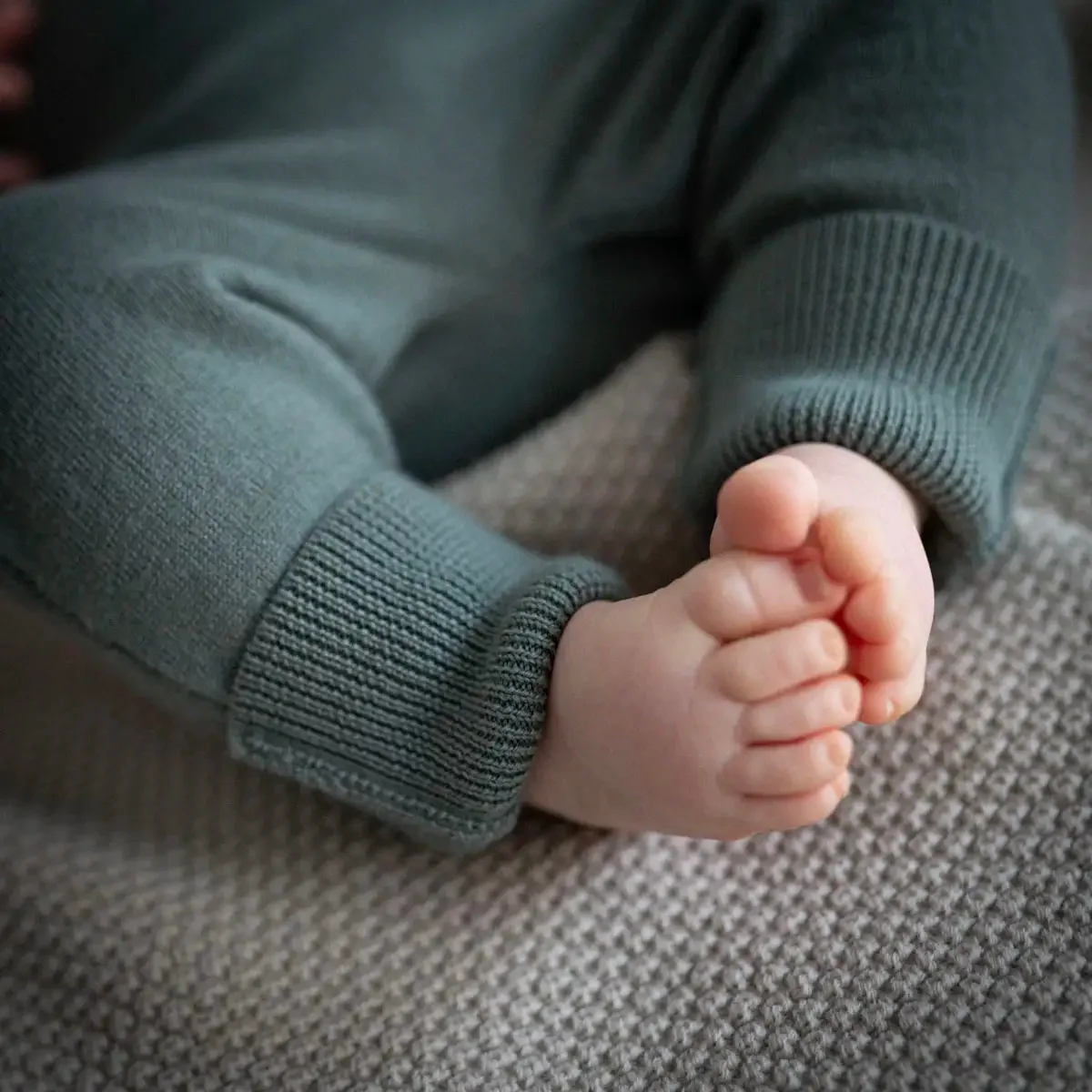 THE WOOLLY BABY PANTS - sage - Image 13