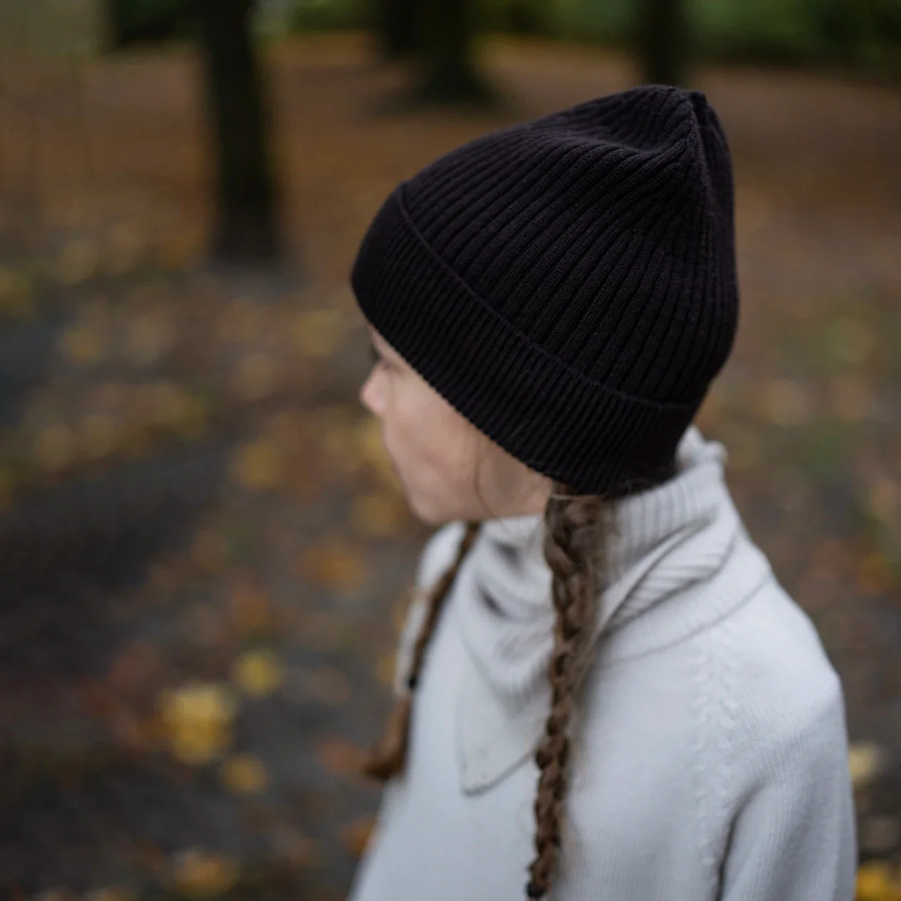 THE WOOLLY BEANIE - chocolate - Image 9