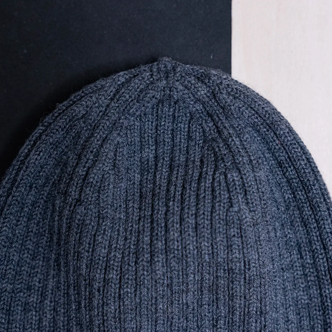 THE WOOLLY BEANIE - graphite grey - Image 6