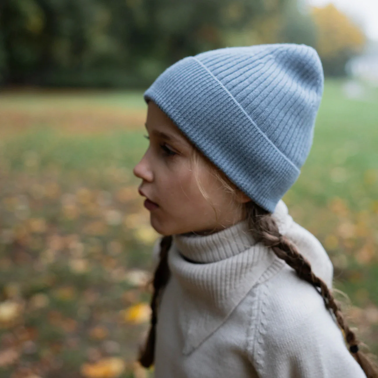 THE WOOLLY BEANIE - graphite grey - Image 8
