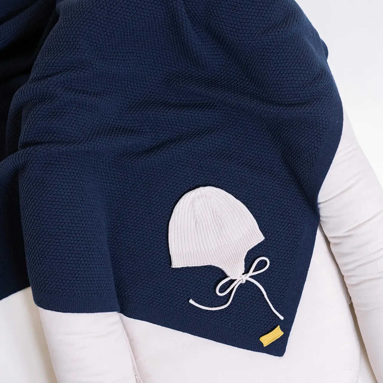 THE WOOLLY BLANKET - midnight blue - Image 10