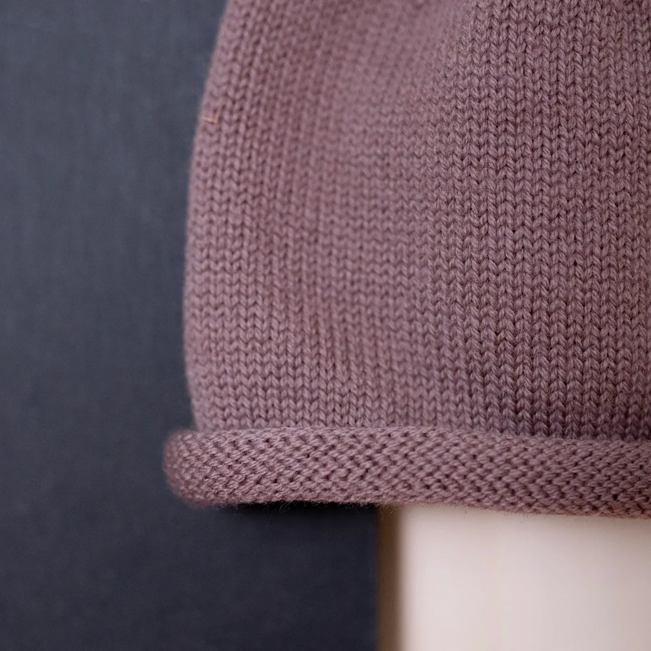 THE WOOLLY HAT - mauve - Image 3