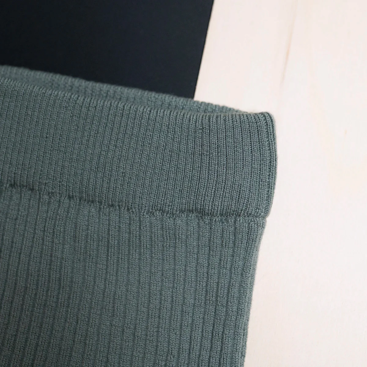 THE WOOLLY LEGGINGS - sage - Image 8