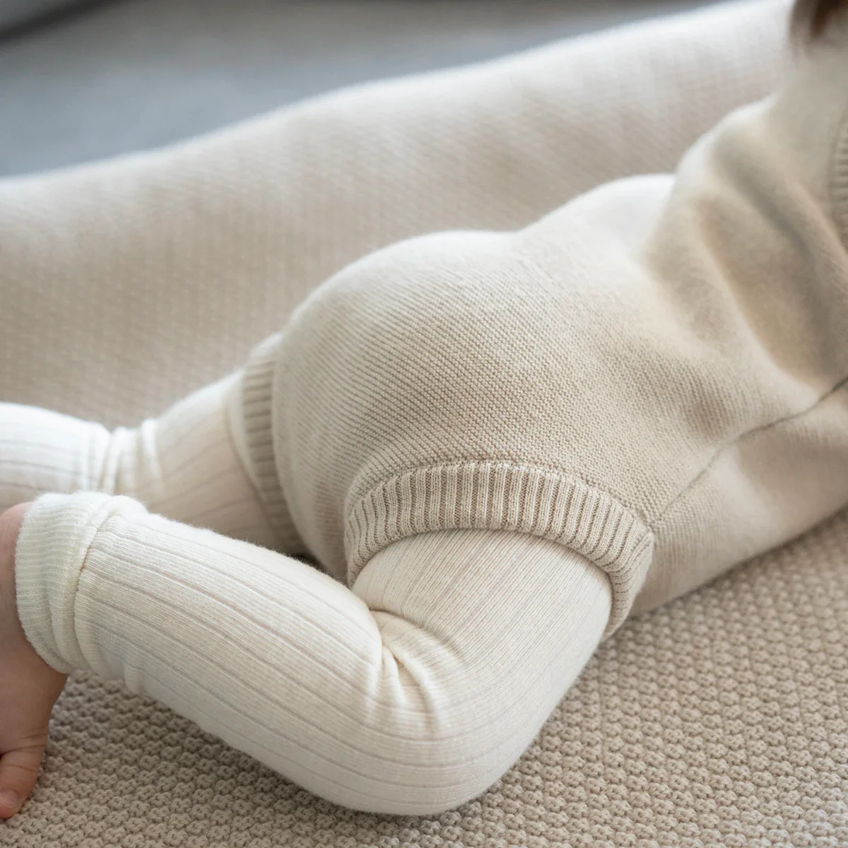THE WOOLLY ROMPER - mauve - Image 7